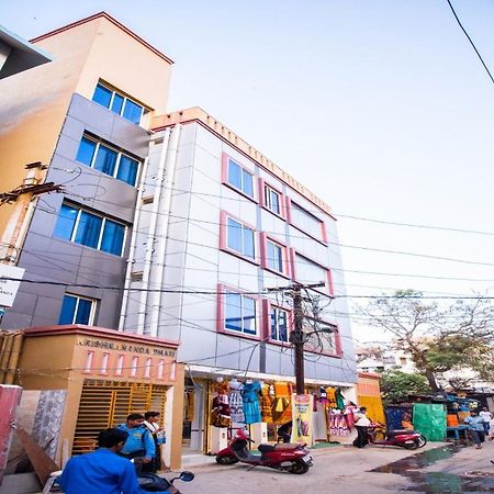Krishnananda Dham Hotel Puri Ngoại thất bức ảnh